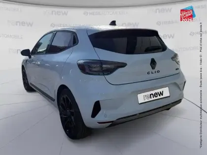 Photo 7 Renault Clio  1.6 E-Tech 145ch full hybrid esprit Alpine - 24 Camera