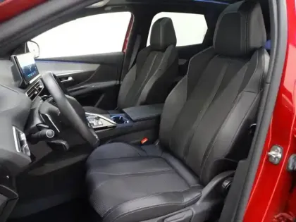 Photo 9 Peugeot 3008  Plug-in Hybrid 225ch GT e-EAT8