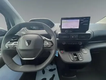 Photo 25 Peugeot Partner  M Electrique 136 Batterie 54 kWh / PRIX PROFESSIONNEL SOCIETE