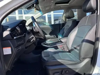 Photo 10 Kia Niro e- Premium 204ch
