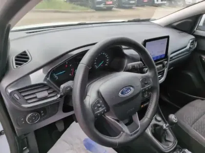 Photo 14 Ford Puma  1.0 Flexifuel 125ch S&S mHEV Titanium