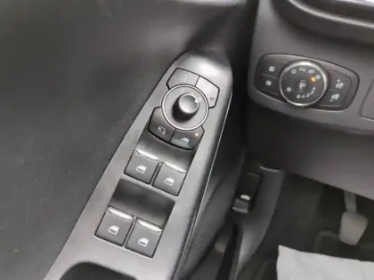 Photo 13 Ford Puma  1.0 Flexifuel 125ch S&S mHEV Titanium