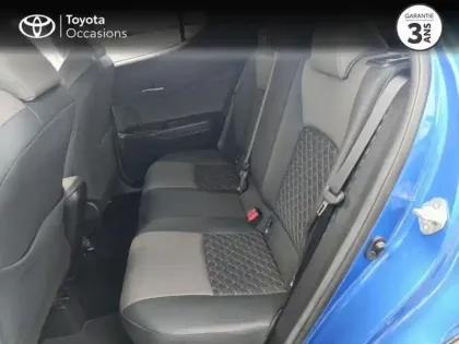 Photo 11 Toyota C-HR  122h Distinctive 2WD E-CVT RC18