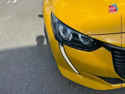 Photo 12 Peugeot 208  1.5 BlueHDi 100ch S&S Style