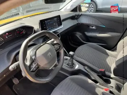 Photo 29 Peugeot 208  1.5 BlueHDi 100ch S&S Style