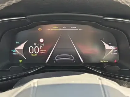 Photo 9 DS DS 7  E-TENSE 4x4 300ch Opera