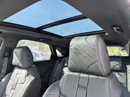 Photo 13 DS DS 7  E-TENSE 4x4 300ch Opera