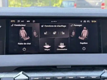 Photo 11 DS DS 4  E-TENSE 225ch La Première