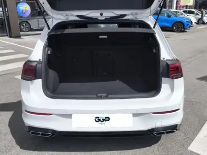 Photo 9 Volkswagen Golf  1.5 eTSI OPF 150ch R-Line DSG7