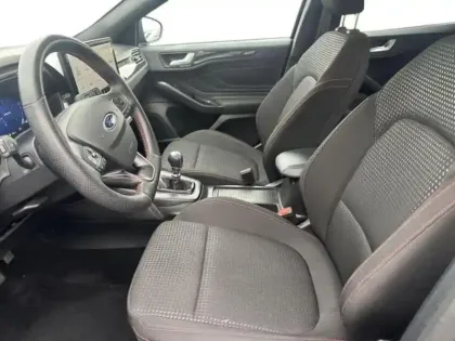 Photo 6 Ford Focus  1.0 Flexifuel mHEV 125ch ST-Line X