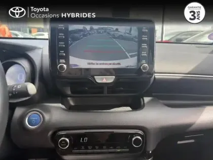 Photo 6 Toyota Yaris  116h Design 5p Pack Confort
