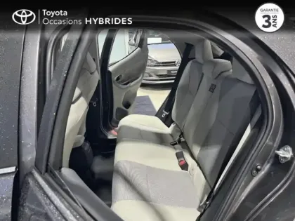 Photo 11 Toyota Yaris  116h Iconic 5p Pack Techno