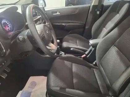 Photo 8 Kia Picanto  1.2 DPi 84ch GT Line