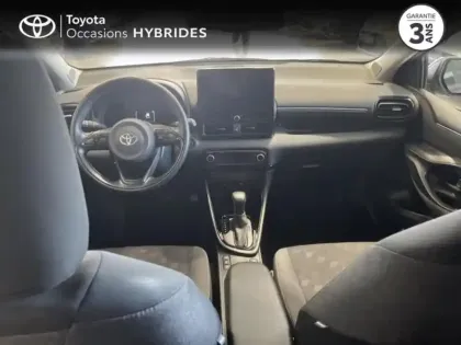 Photo 7 Toyota Yaris  116h Design 5p MC24