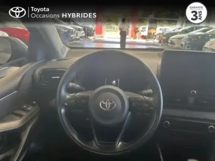 Photo 12 Toyota Yaris  116h Design 5p MC24