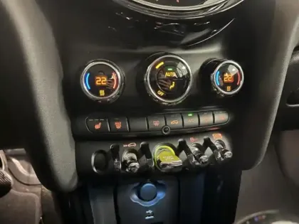 Photo 12 Mini Mini  Cooper SE 184ch Edition Premium BVA 5CV