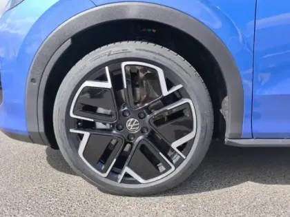 Photo 11 Volkswagen T-roc  1.5 eTSI 150ch R-Line DSG7