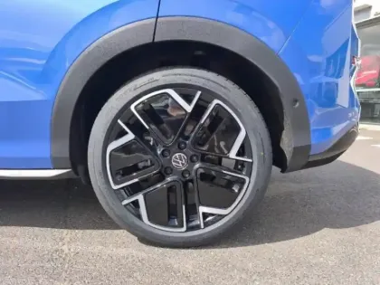 Photo 10 Volkswagen T-roc  1.5 eTSI 150ch R-Line DSG7