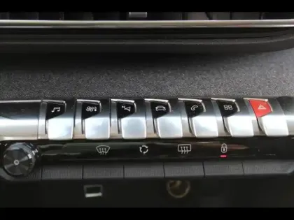 Photo 10 Peugeot 3008  1.2 PureTech 130ch E6.c Allure S&S EAT8