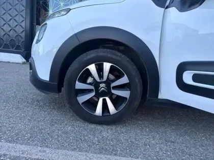 Photo 10 Citroën C3  1.2 PureTech 83ch S&S MAX