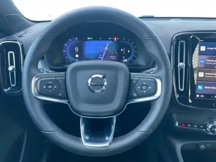 Photo 14 Volvo Xc40  B3 163ch Start DCT 7