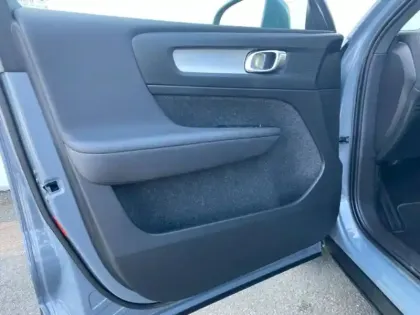 Photo 13 Volvo Xc40  B3 163ch Start DCT 7