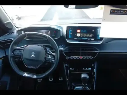 Photo 11 Peugeot 208  1.5 BlueHDi 100ch S&S GT Pack