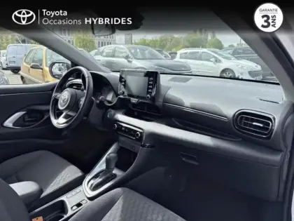 Photo 5 Toyota Yaris  116h Dynamic 5p MY22