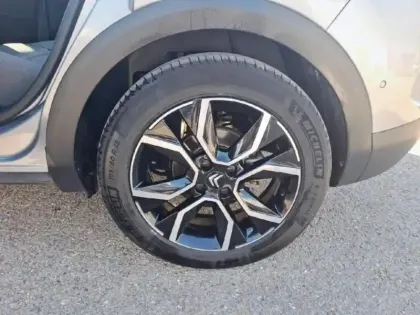 Photo 10 Citroën C4  Moteur électrique 136ch (100 kW) Shine Automatique