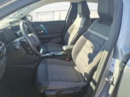 Photo 8 Citroën C4  Moteur électrique 136ch (100 kW) Shine Automatique