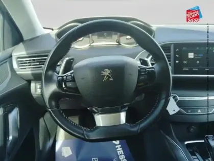 Photo 11 Peugeot 308  SW 1.5 BlueHDi 130ch S&S  Allure EAT8
