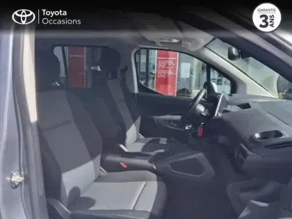 Photo 5 Toyota Proace  CITY Verso Medium 1.2 110 VVT-i Executive RC21