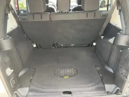 Photo 28 Jeep Wrangler  Unlimited 3.6 V6 284ch Rubicon 2 BVA