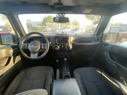 Photo 13 Jeep Wrangler  Unlimited 3.6 V6 284ch Rubicon 2 BVA