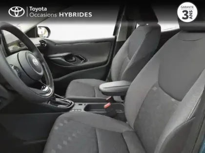 Photo 10 Toyota Yaris  116h Design 5p MY25