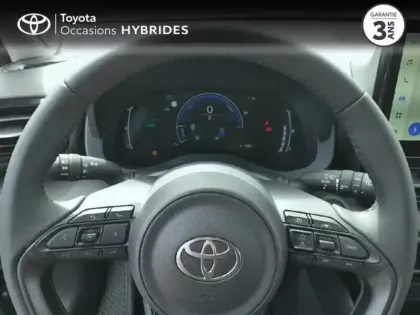 Photo 12 Toyota Yaris  116h Design 5p MY25