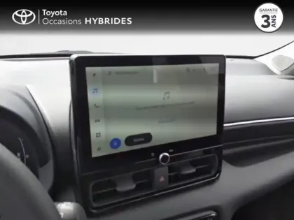 Photo 14 Toyota Yaris  116h Design 5p MY25