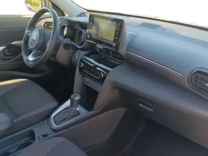 Photo 8 Toyota Yaris  Cross 116h Dynamic MY22