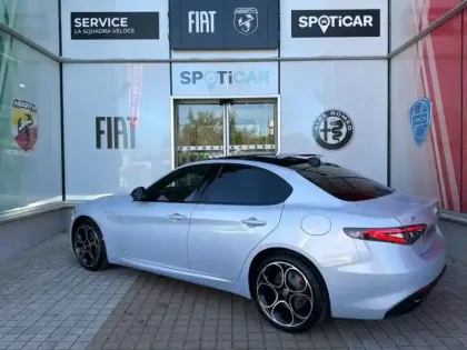 Photo 5 Alfa Romeo Giulia  2.2 Diesel 210ch Veloce Q4 AT8