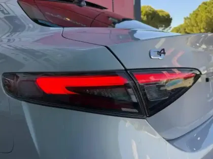 Photo 9 Alfa Romeo Giulia  2.2 Diesel 210ch Veloce Q4 AT8