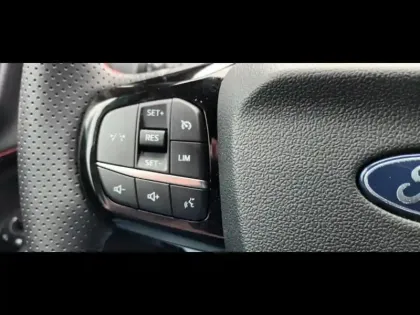 Photo 10 Ford Puma  1.0 EcoBoost Hybrid 125ch ST-Line S&S Powershift