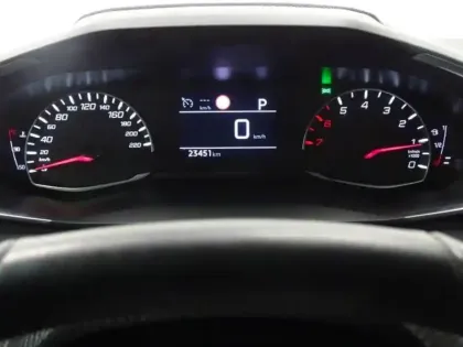 Photo 8 Peugeot 208  1.2 PureTech 100ch S&S Allure EAT8