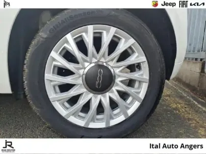 Photo 10 Fiat 500 C 1.0 70ch BSG S&S Dolcevita