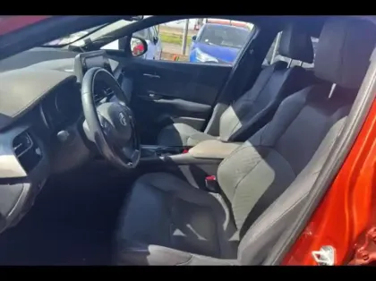 Photo 9 Toyota C-HR  184h Première 2WD E-CVT MC19