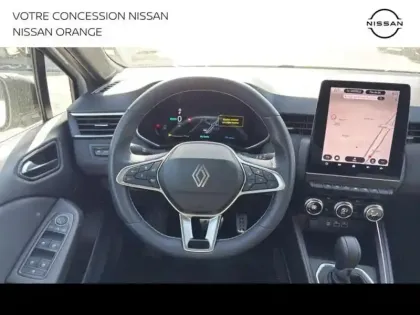 Photo 12 Renault Clio  1.6 E-Tech 145ch full hybrid esprit Alpine - 24