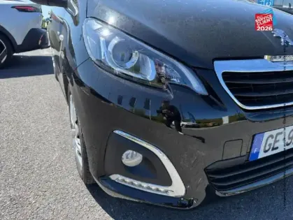 Photo 12 Peugeot 108  VTi 72 Top! Style S&S 4cv 5p