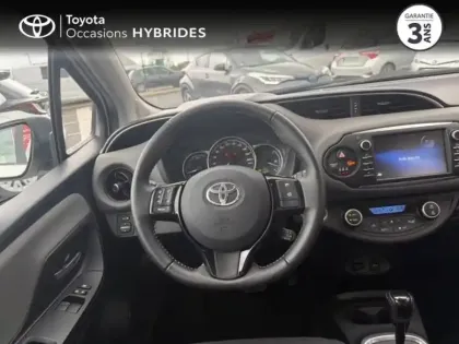 Photo 8 Toyota Yaris  100h France Business 5p MY19