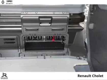 Photo 13 Renault Trafic  Fg L1H1 3T E-TECH AC7/DC50 Advance -24 (soit 29100? HT)