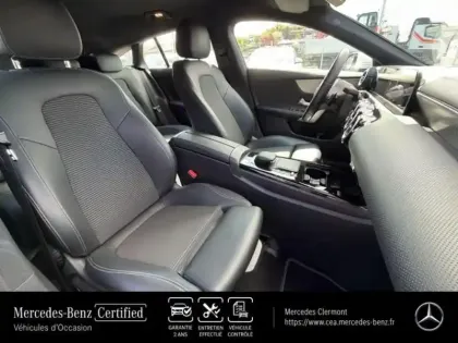 Photo 15 Mercedes CLA  Shooting Brake 180 d 116ch Business Line 8G-DCT