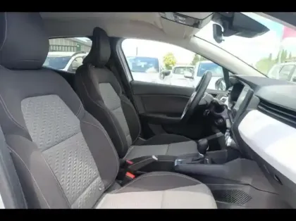 Photo 9 Renault Clio  1.6 E-Tech hybride 145ch Evolution